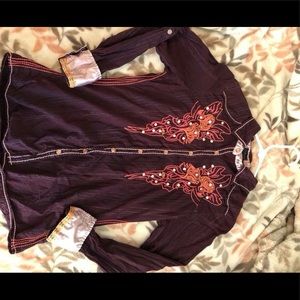 🌻beautiful button down shirt🌻